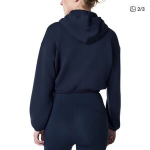 Spanx Air Essentials Navy Cropped Top Hoodie NWOT size medium